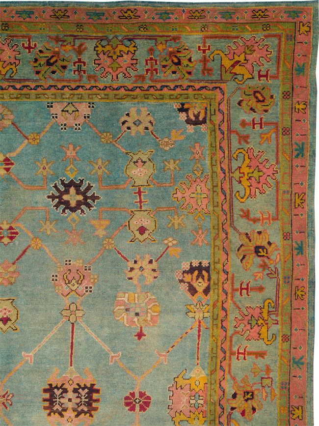 Antique Turkish Oushak Carpet, No.25833 - Galerie Shabab