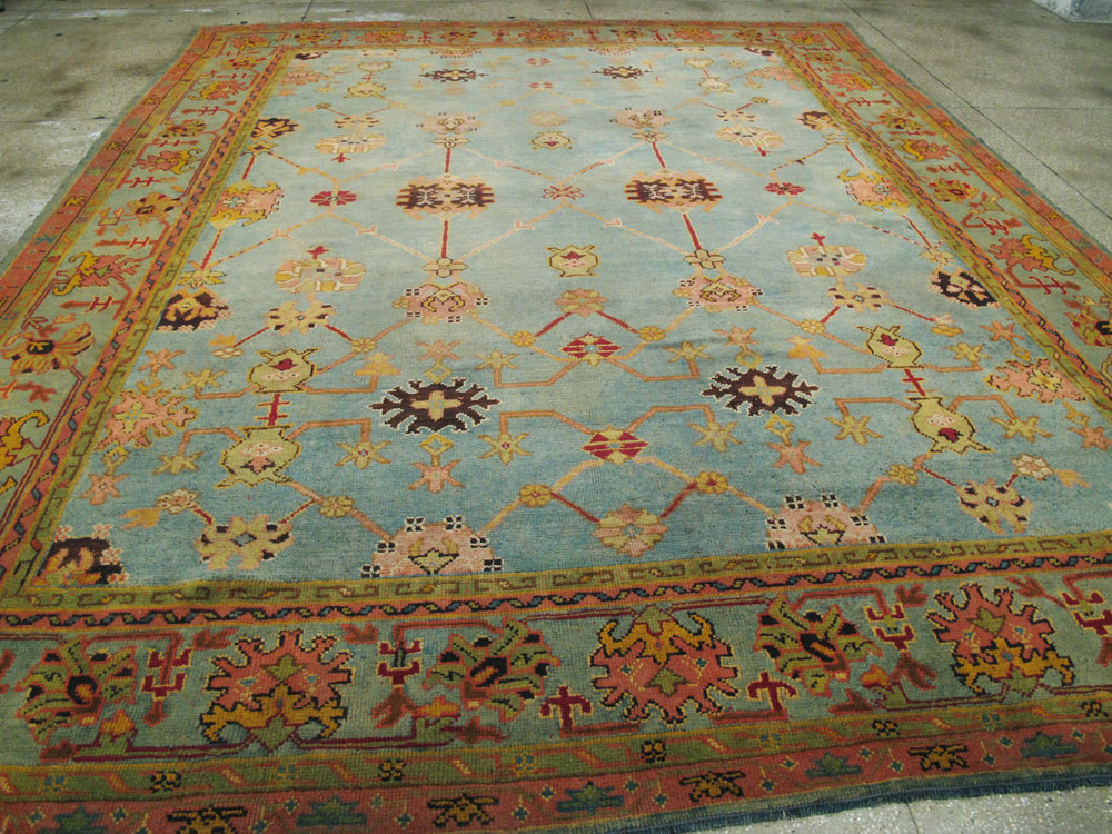 Antique Turkish Oushak Carpet, No.25833 - Galerie Shabab