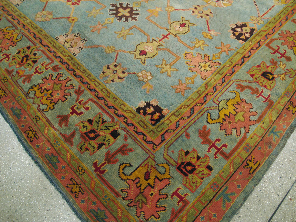 Antique Turkish Oushak Carpet, No.25833 - Galerie Shabab