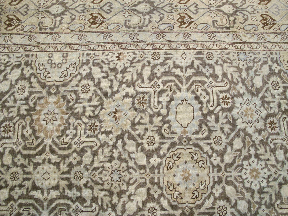 Antique Persian Tabriz Carpet, No.25834 - Galerie Shabab