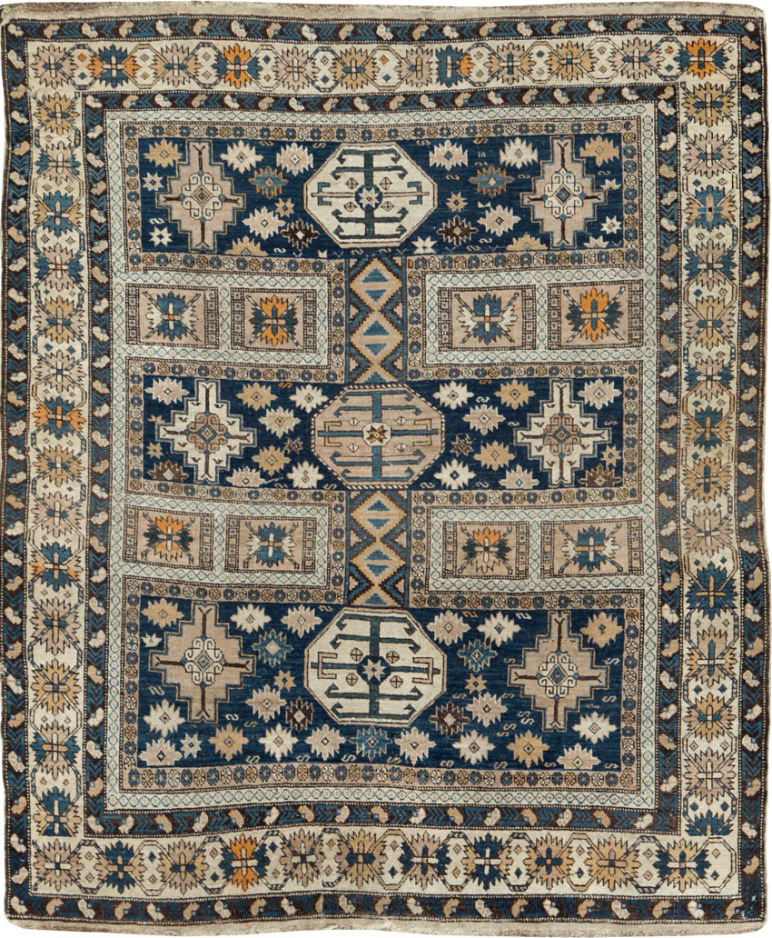 Antique Caucasian Throw Rug, No.25851 - Galerie Shabab