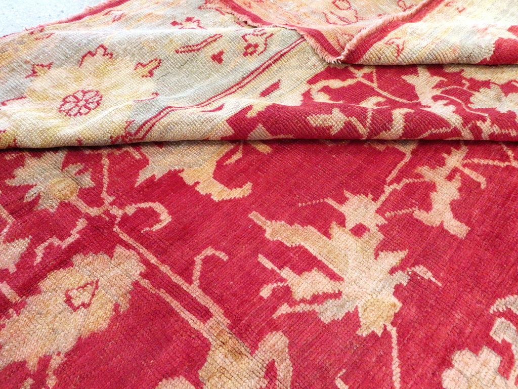 Antique Turkish Oushak Carpet, No.25853 - Galerie Shabab