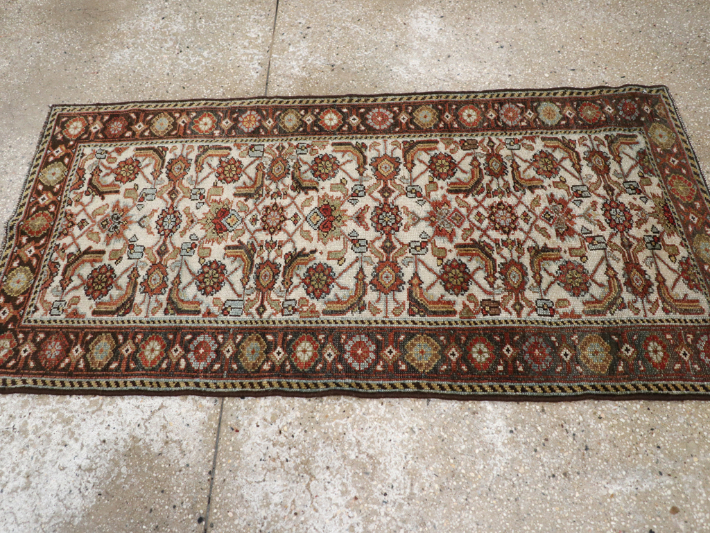 Vintage Persian Mahal Rug, No.25855 - Galerie Shabab