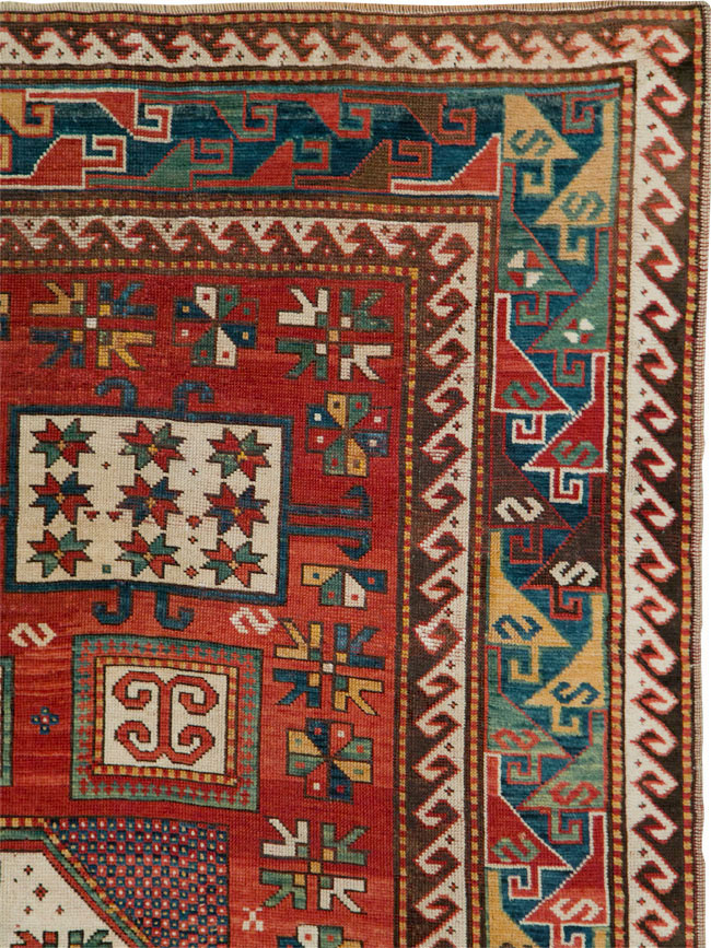 Antique Caucasian Kazak Accent Carpet, No.25858 - Galerie Shabab
