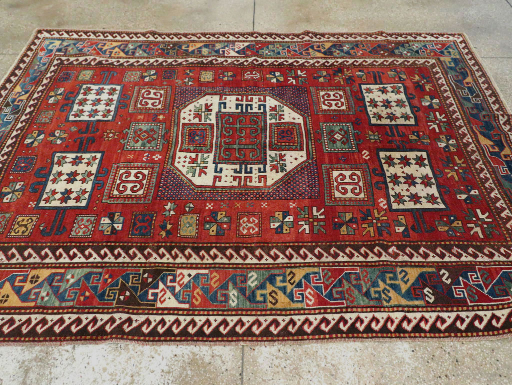 Antique Caucasian Kazak Accent Carpet, No.25858 - Galerie Shabab