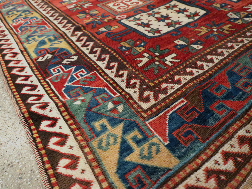 Antique Caucasian Kazak Accent Carpet, No.25858 - Galerie Shabab
