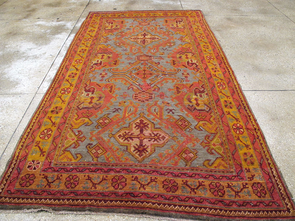Antique Turkish Oushak Gallery Rug, No.25859 - Galerie Shabab
