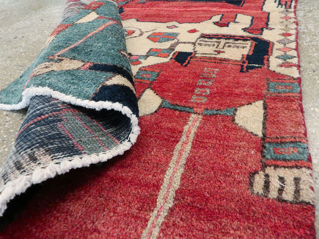 Vintage Persian Pictorial Bakhtiari Throw Rug, No.25861 - Galerie Shabab