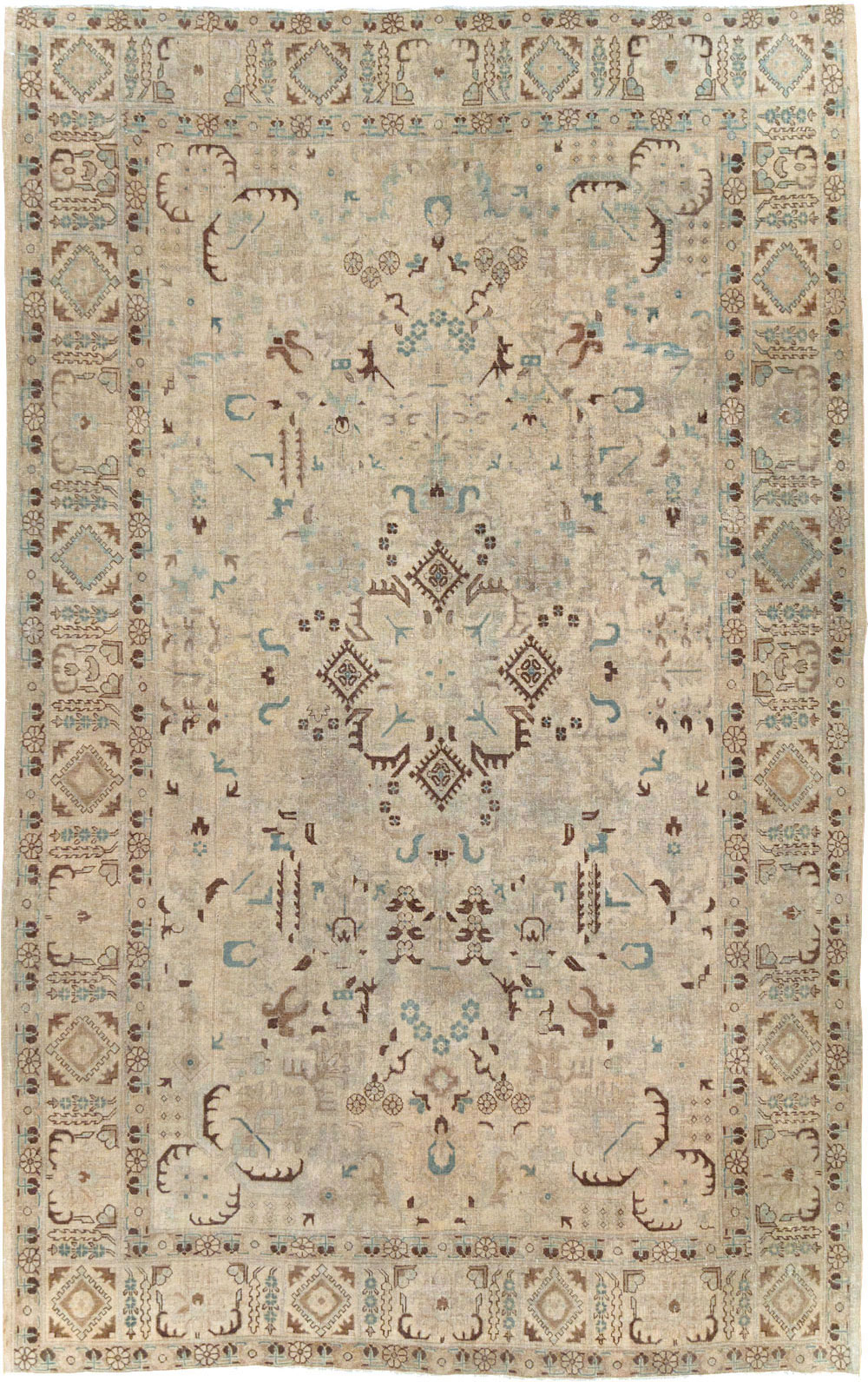 Vintage Persian Tabriz Accent Carpet, No.25867 - Galerie Shabab