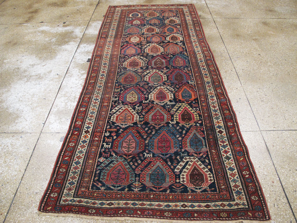 Antique Caucasian Runner, No.25873 - Galerie Shabab