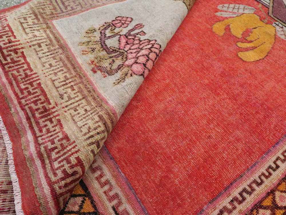 Antique Khotan Carpet, No.25874 - Galerie Shabab