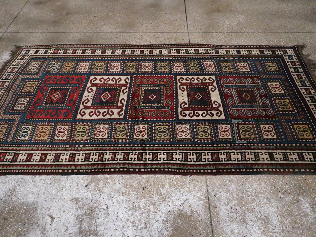 Antique Caucasian Kazak Rug, No.25877 - Galerie Shabab