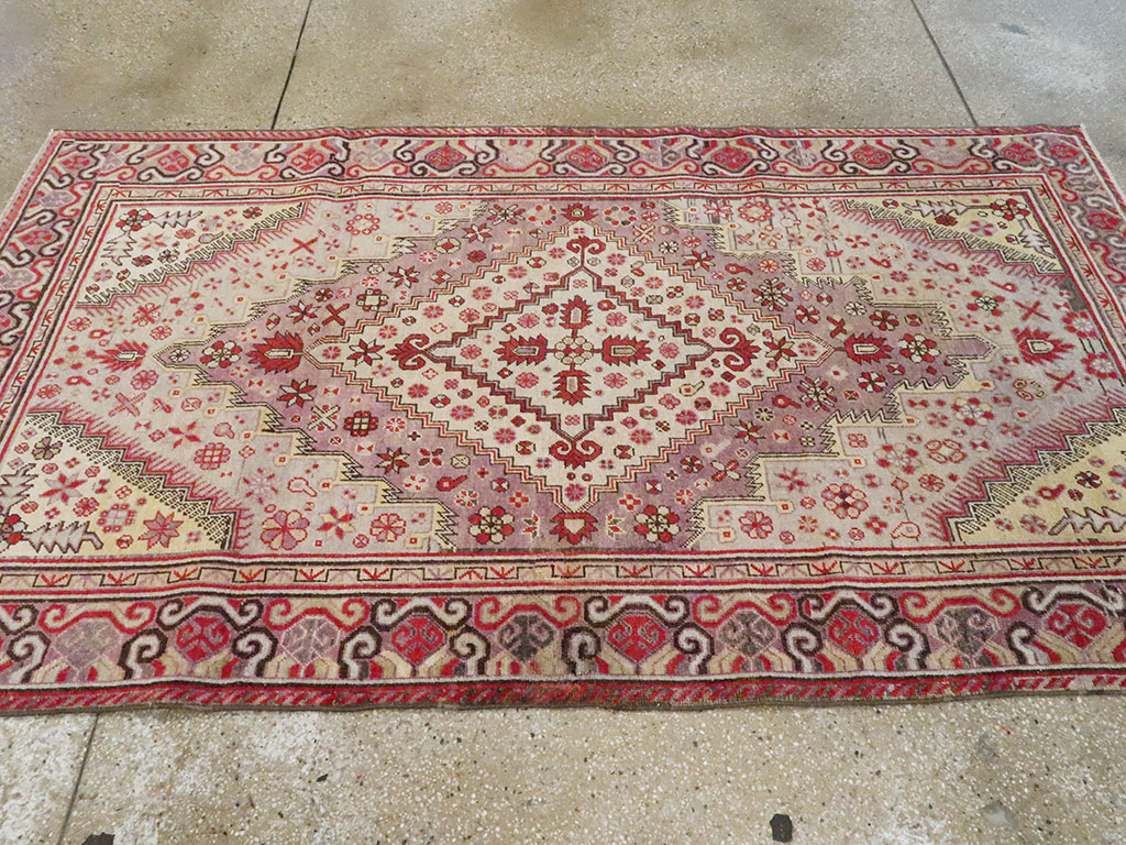 Vintage East Turkestan Khotan Rug, No.25882 - Galerie Shabab