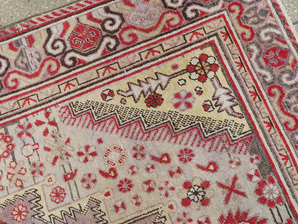 Vintage East Turkestan Khotan Rug, No.25882 - Galerie Shabab