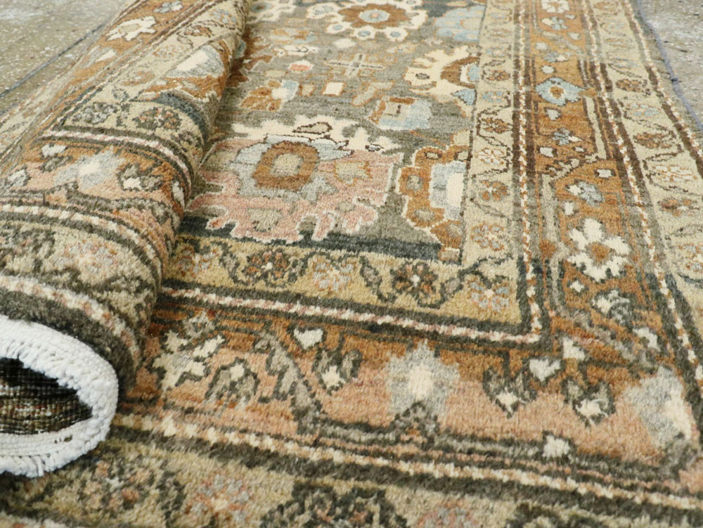 Antique Persian Malayer Rug, No.25892 - Galerie Shabab