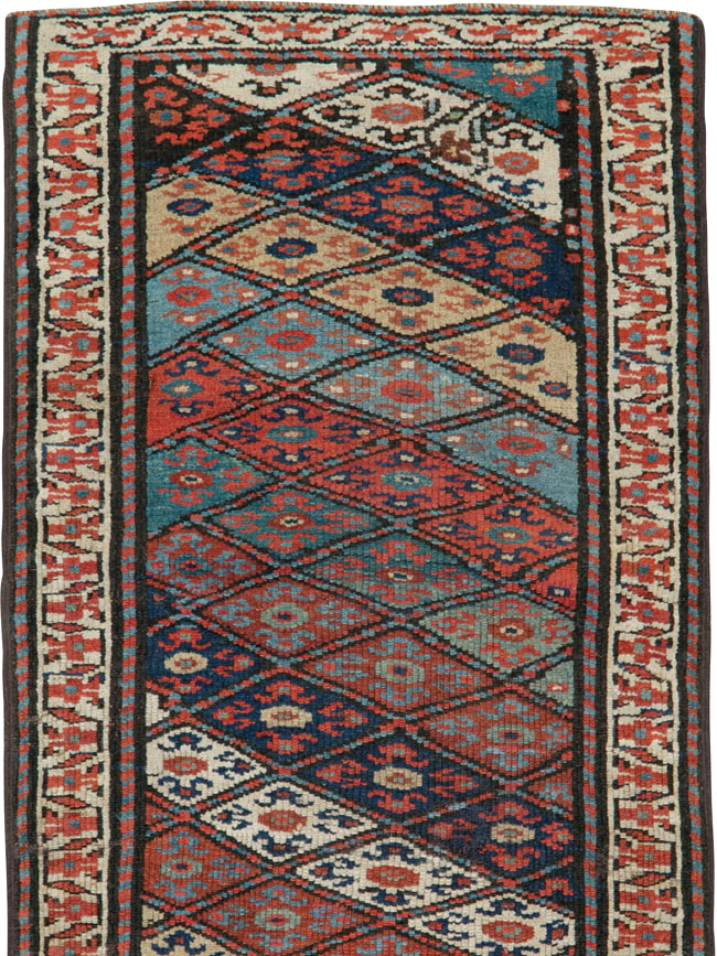 Antique Persian Kurdish Runner, No.25895 - Galerie Shabab