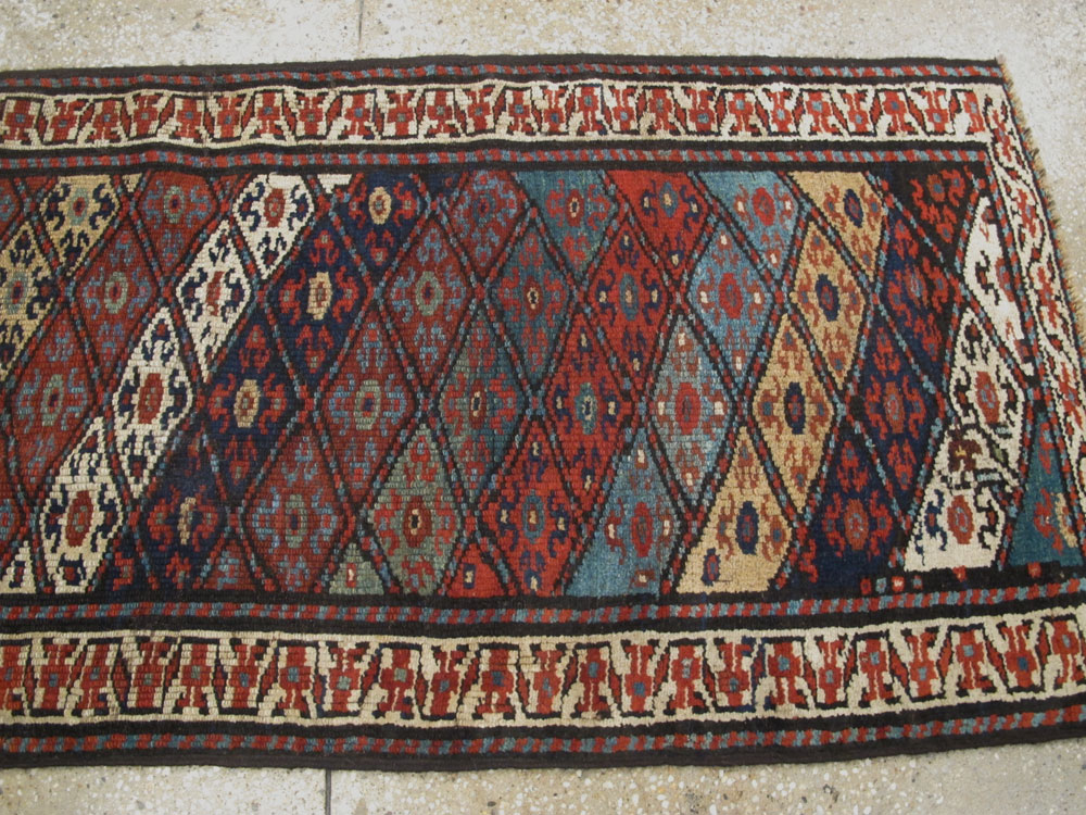 Antique Persian Kurdish Runner, No.25895 - Galerie Shabab
