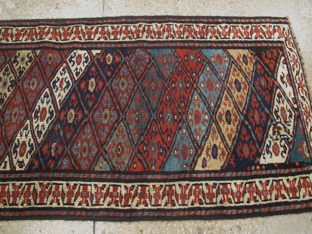 Antique Persian Kurdish Runner, No.25895 - Galerie Shabab