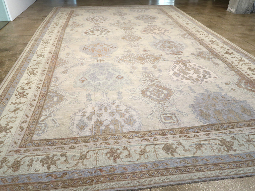 Antique Turkish Oushak Oversize Carpet, No.25900 - Galerie Shabab
