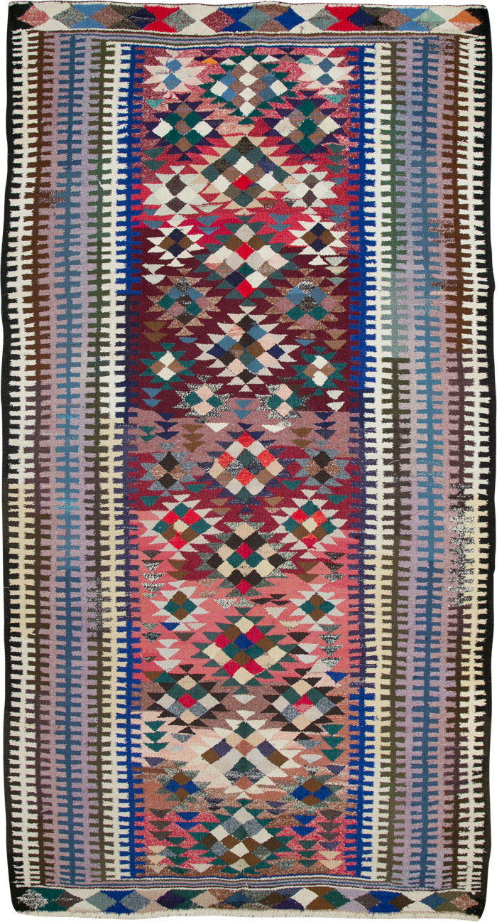 Vintage Persian Kilim, No.25902 - Galerie Shabab