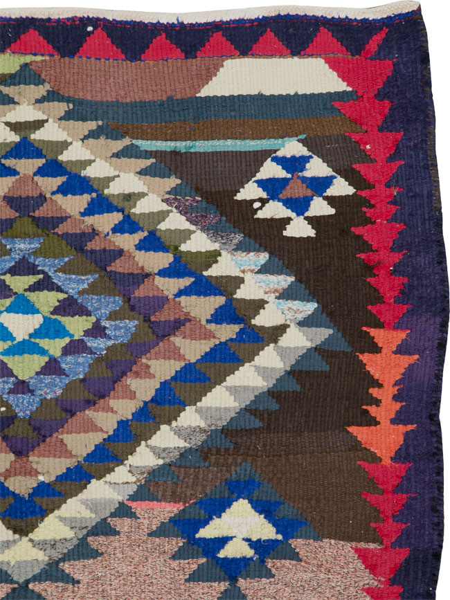 Vintage Persian Kilim, No.25903 - Galerie Shabab