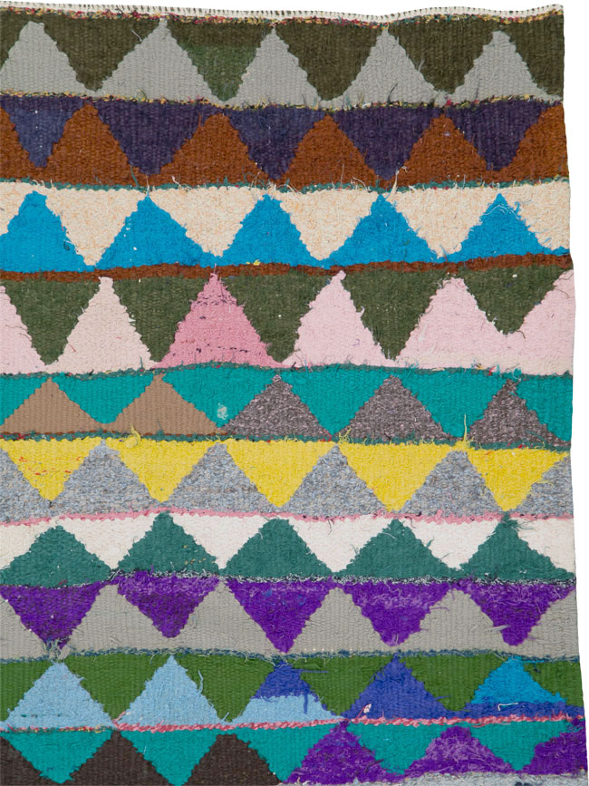 Vintage Persian Kilim, No.25905 - Galerie Shabab