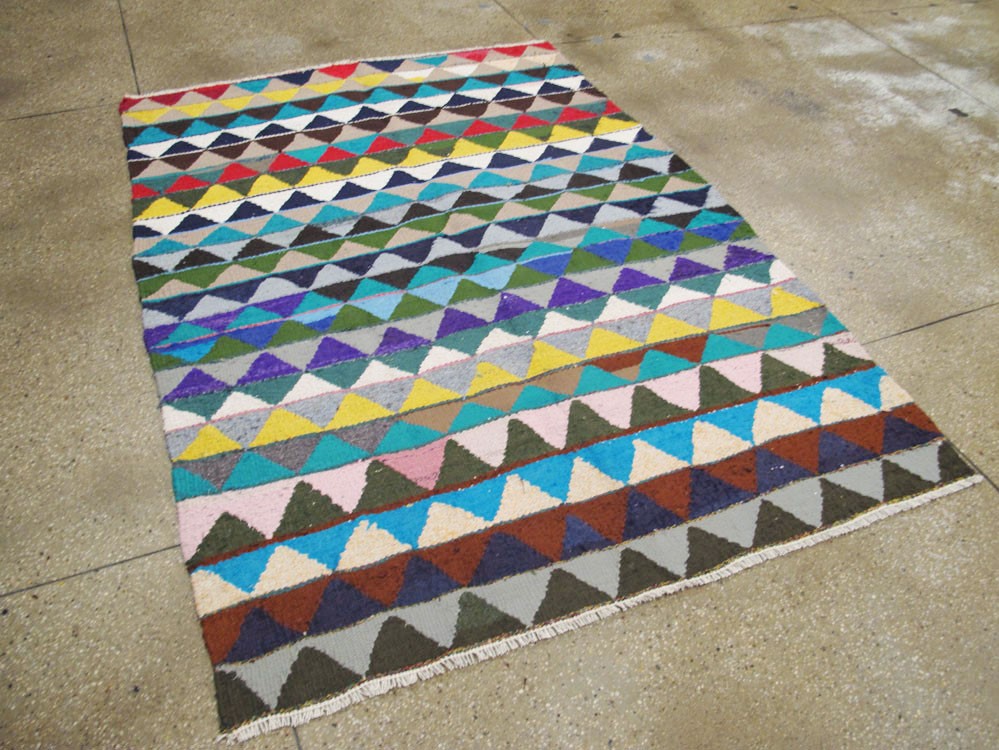 Vintage Persian Kilim, No.25905 - Galerie Shabab