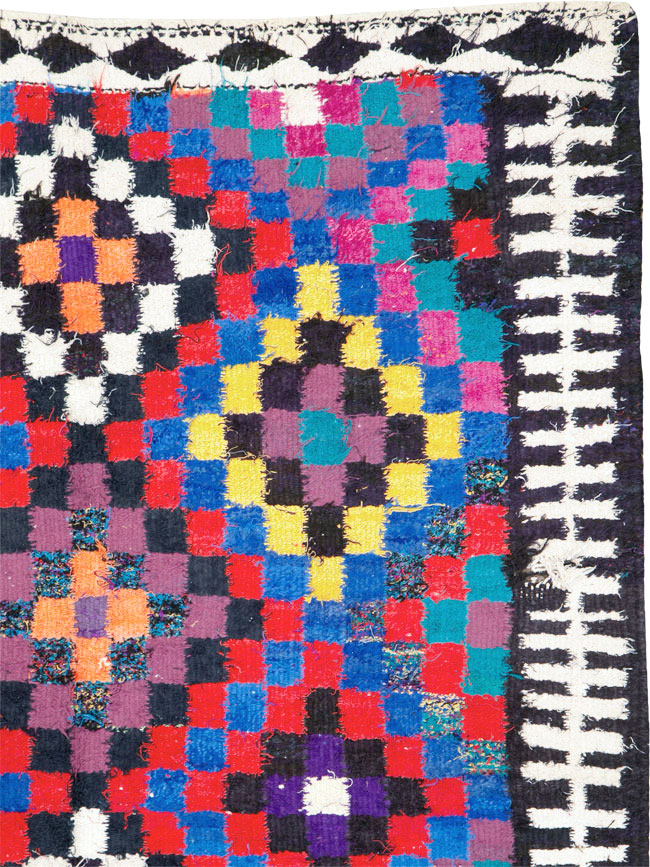 Vintage Persian Kilim, No.25908 - Galerie Shabab