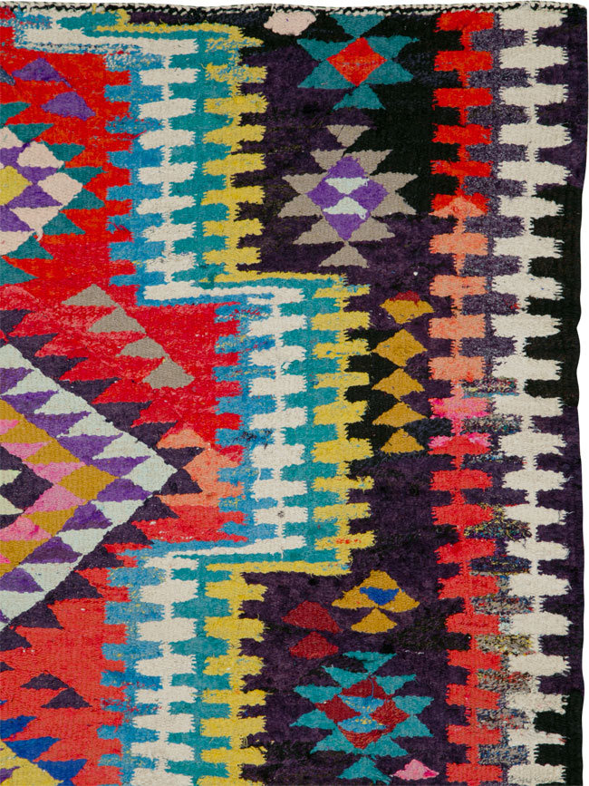 Vintage Persian Kilim, No.25909 - Galerie Shabab