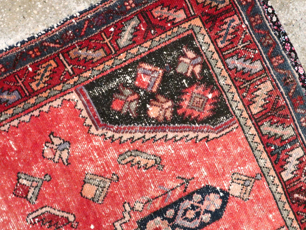 Vintage Persian Hamadan Rug, No.25916 - Galerie Shabab