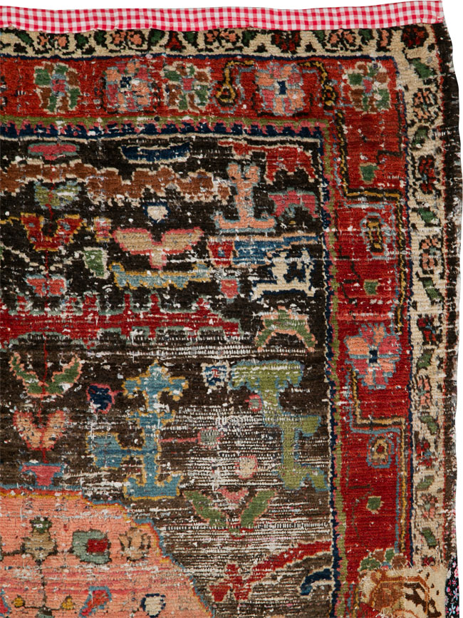Vintage Persian Hamadan Distressed Rug, No.25920 - Galerie Shabab
