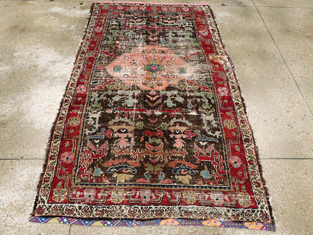 Vintage Persian Hamadan Distressed Rug, No.25920 - Galerie Shabab