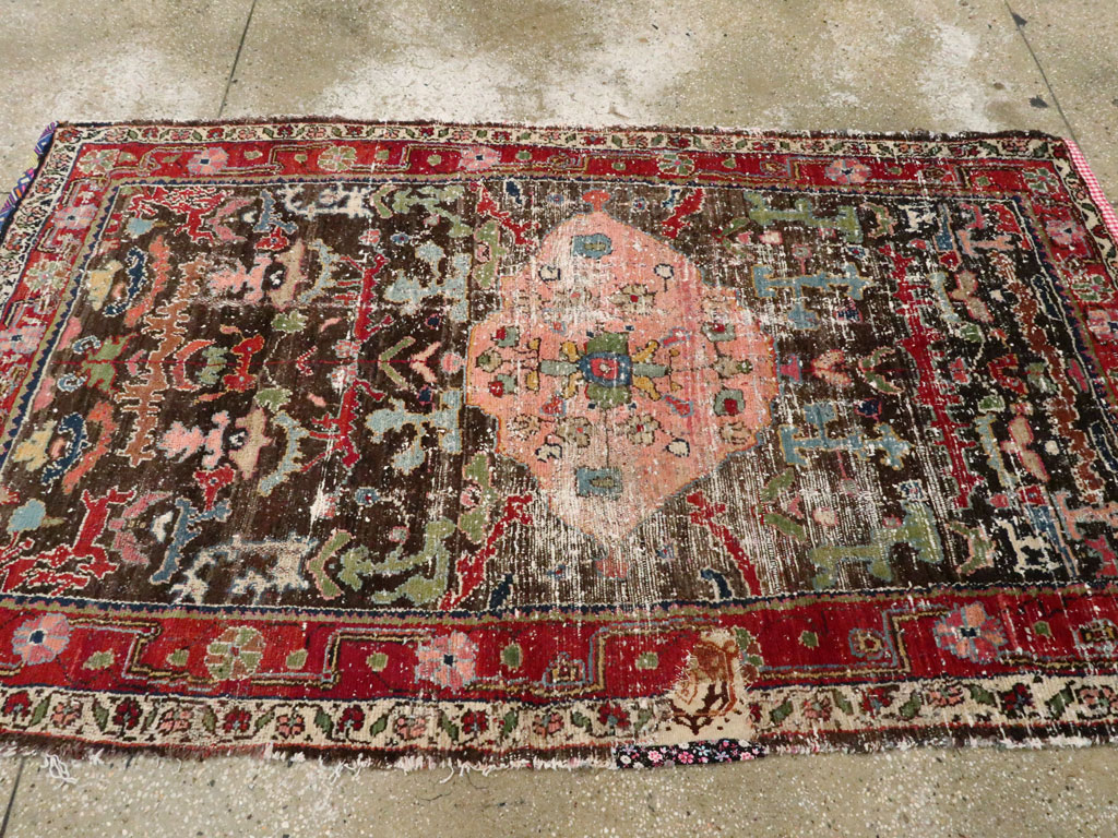 Vintage Persian Hamadan Distressed Rug, No.25920 - Galerie Shabab