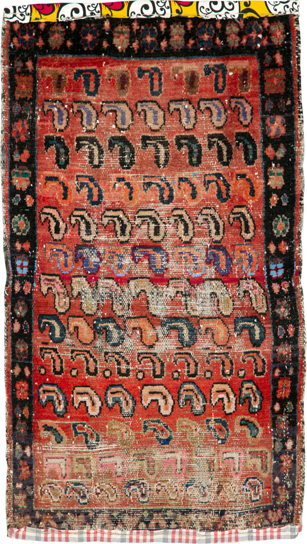 Vintage Persian Hamadan Distressed Rug, No.25926 - Galerie Shabab