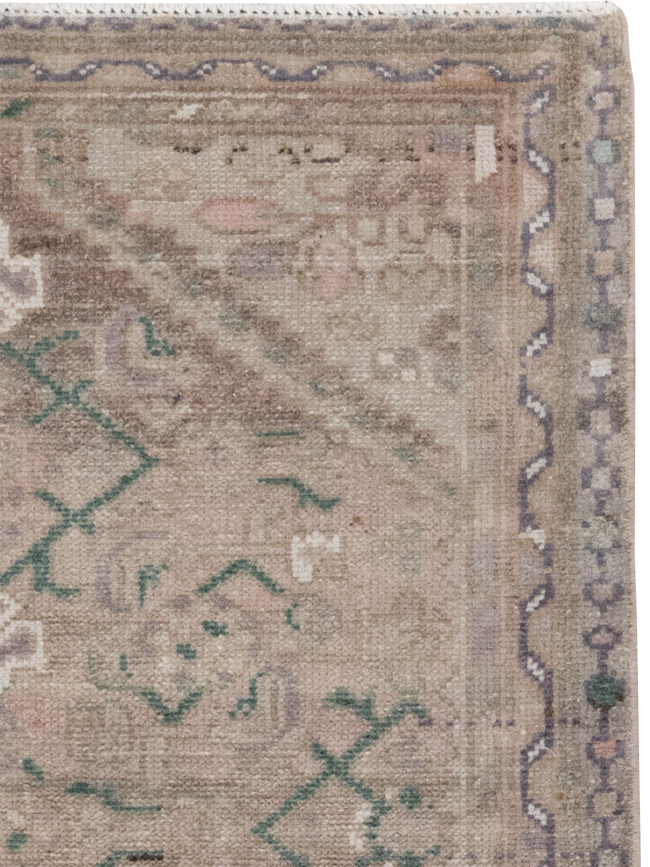 Vintage Persian Malayer Rug, No.25929 - Galerie Shabab