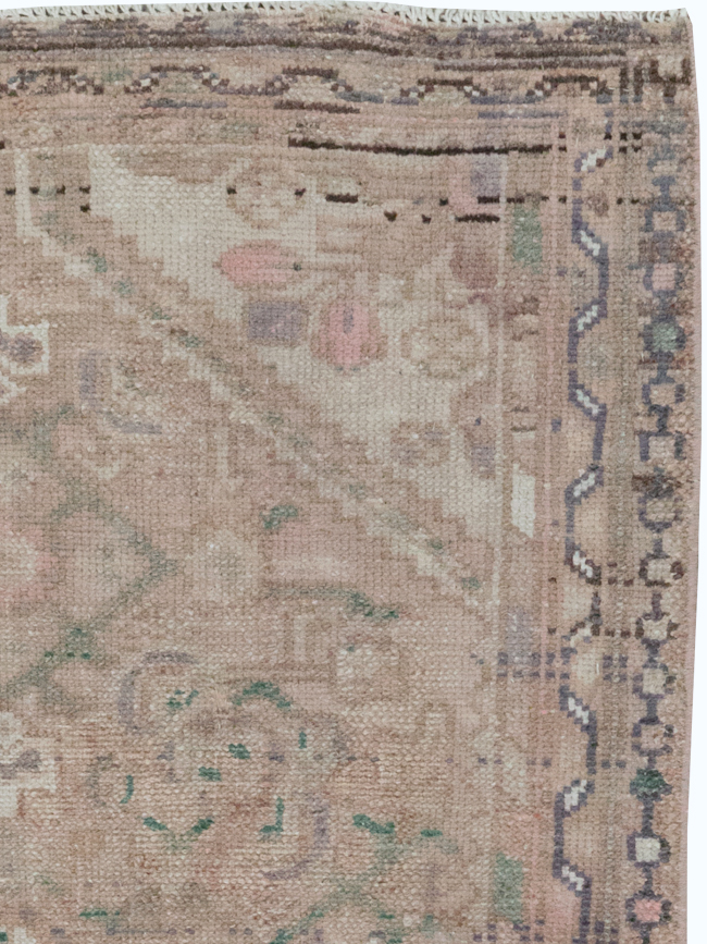 Vintage Persian Malayer Rug, No.25929 - Galerie Shabab