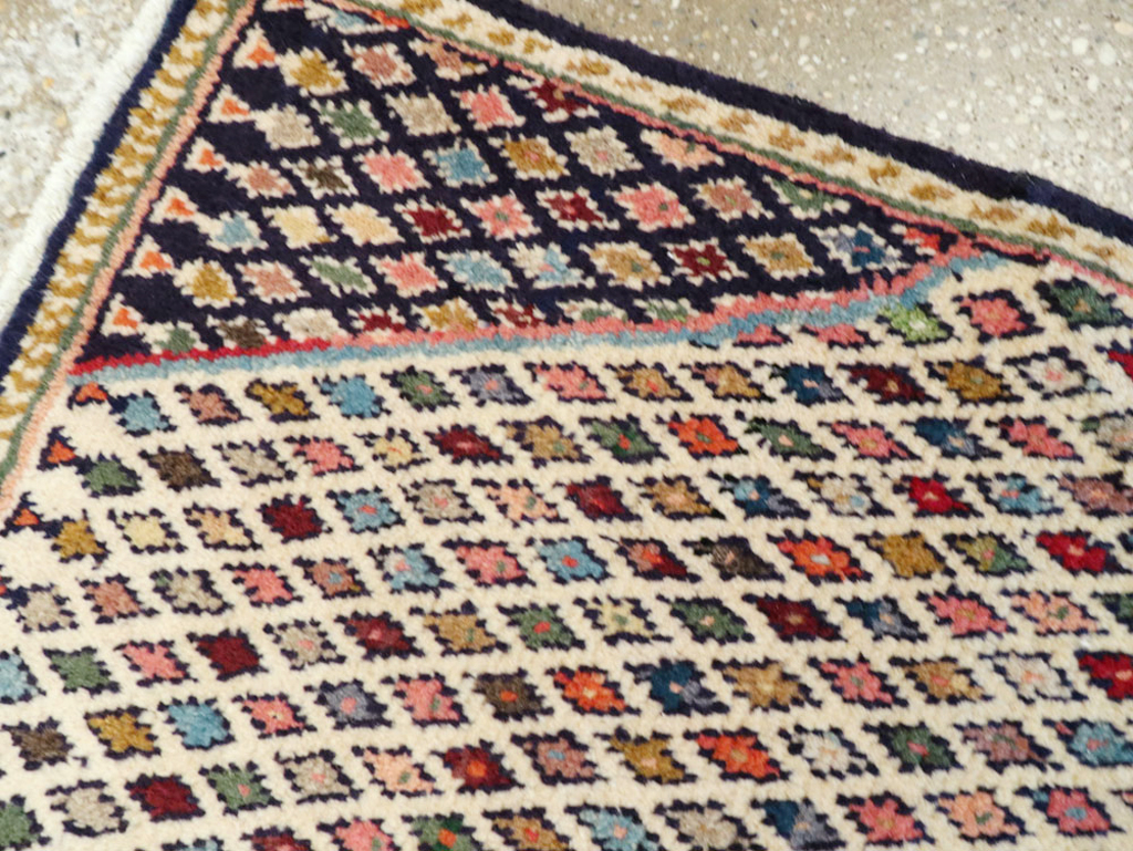 Vintage Persian Hamadan Rug, No.25932 - Galerie Shabab
