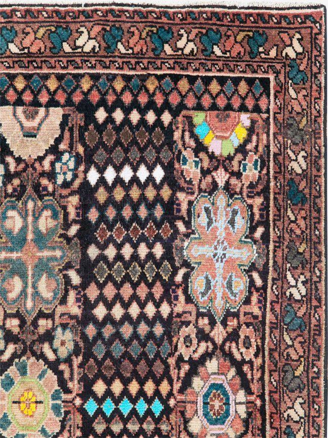 Vintage Persian Malayer Gallery Carpet, No.25934 - Galerie Shabab
