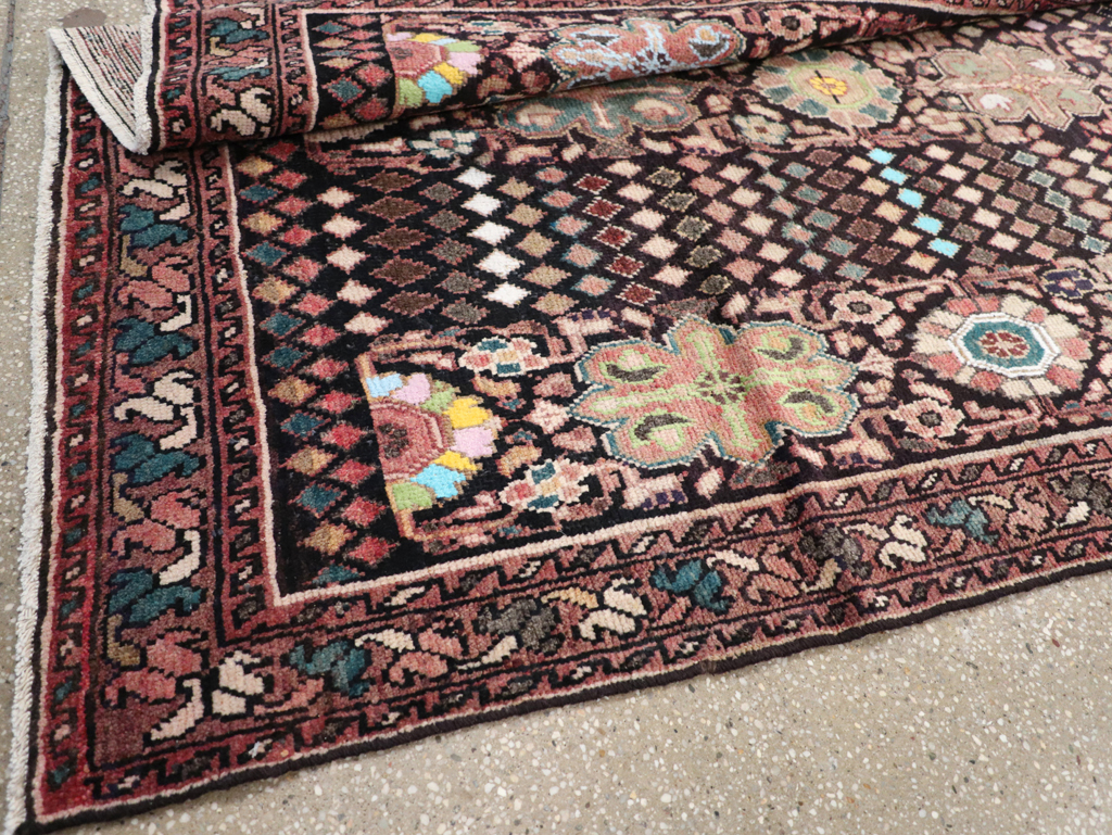 Vintage Persian Malayer Gallery Carpet, No.25934 - Galerie Shabab