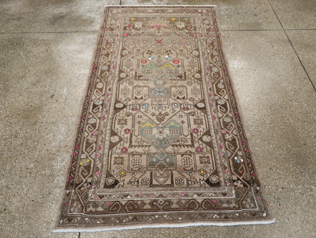 Vintage Persian Hamadan Rug, No.25935 - Galerie Shabab