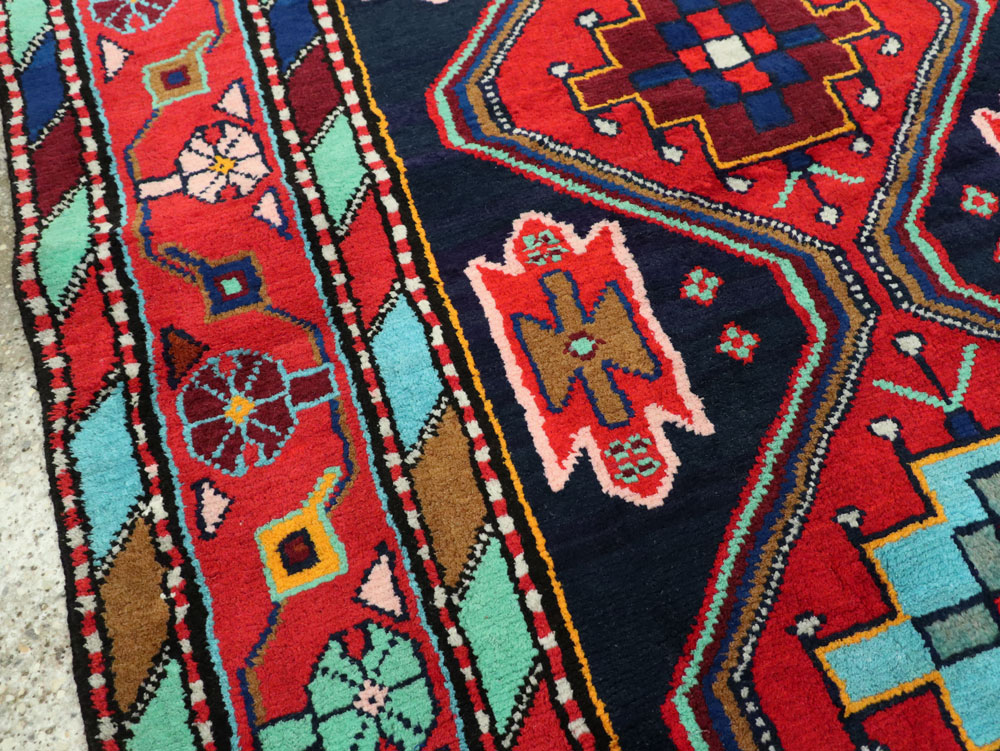 Vintage Persian Hamadan Rug, No.25936 - Galerie Shabab