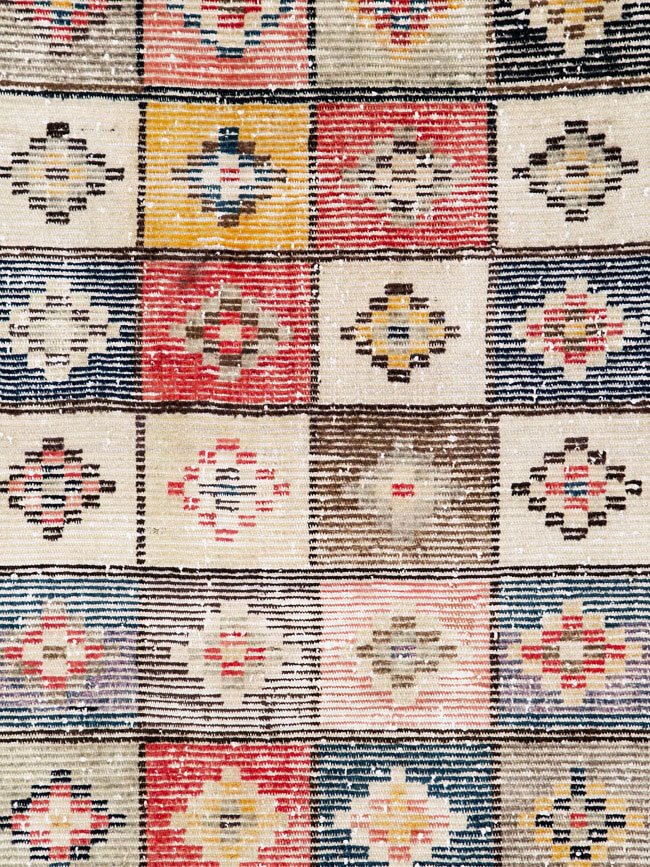 Vintage Persian Gabbeh Rug, No.25937 - Galerie Shabab