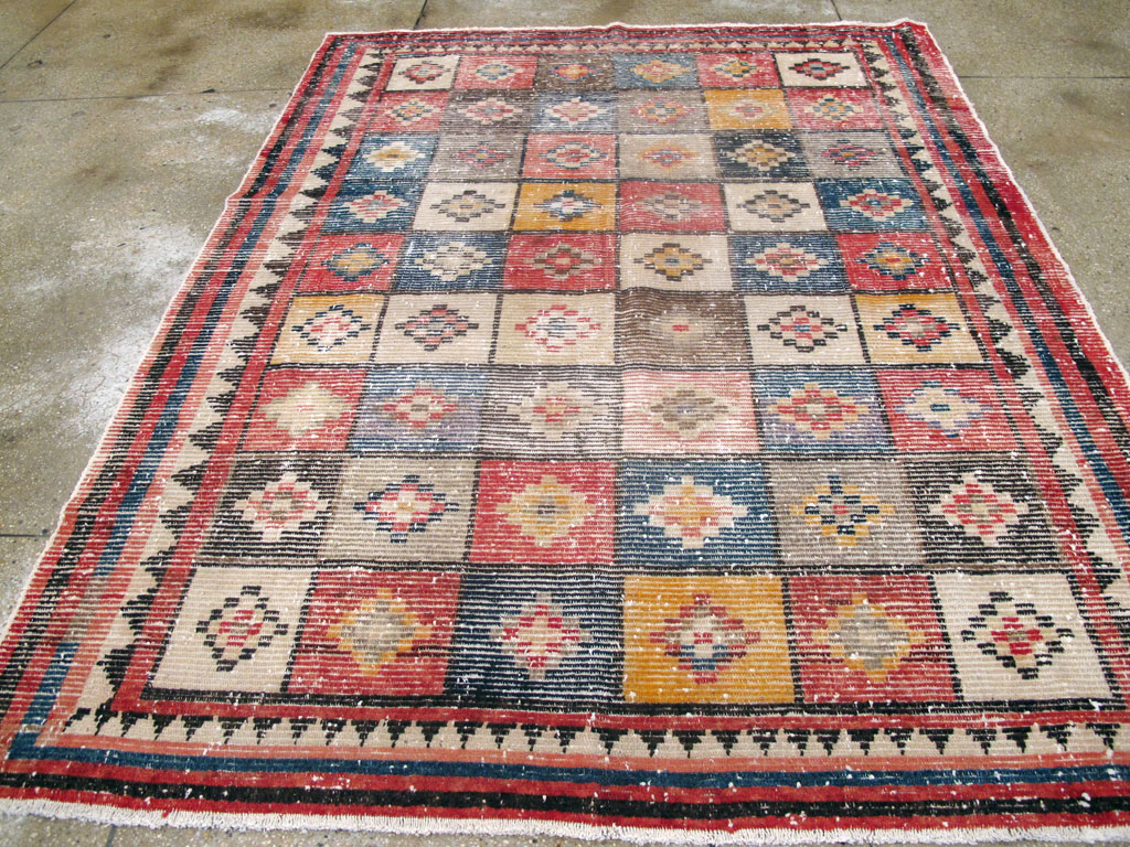 Vintage Persian Gabbeh Rug, No.25937 - Galerie Shabab