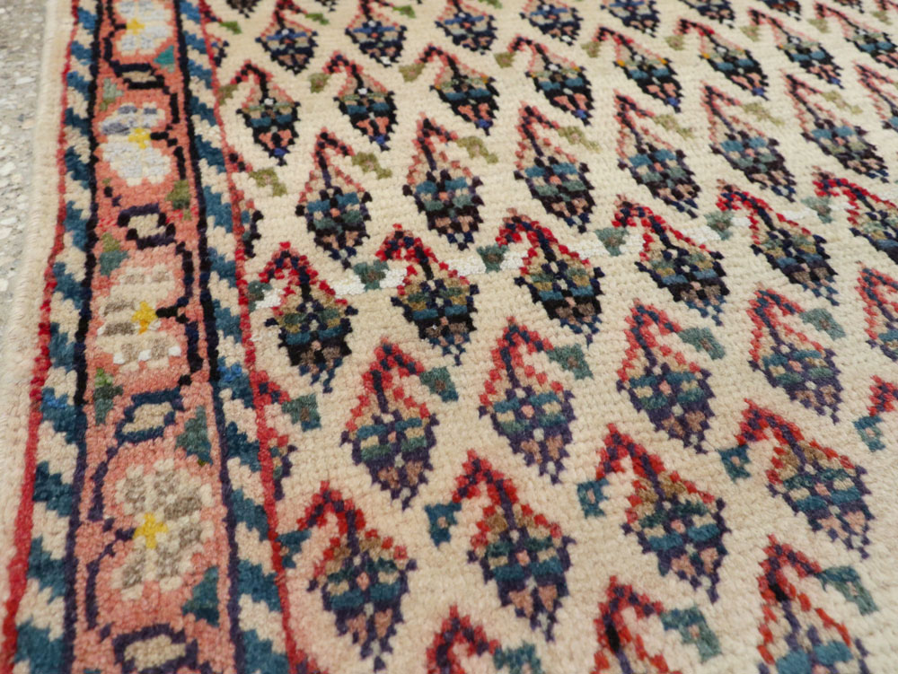 Vintage Persian Hamadan Rug, No.25940 - Galerie Shabab