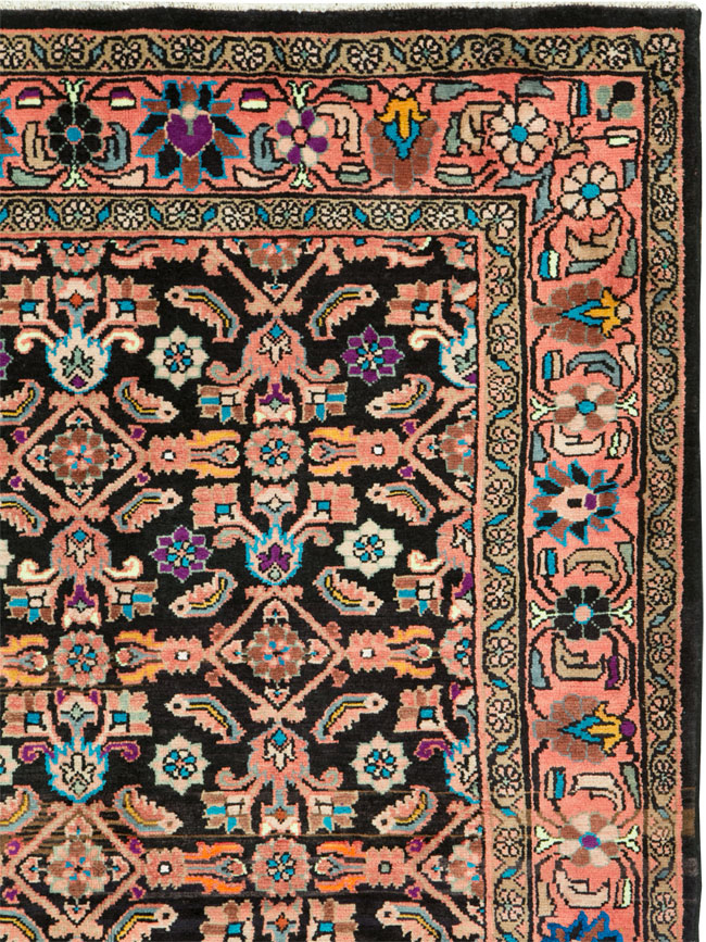 Vintage Persian Mahal Gallery Carpet, No.25943 - Galerie Shabab
