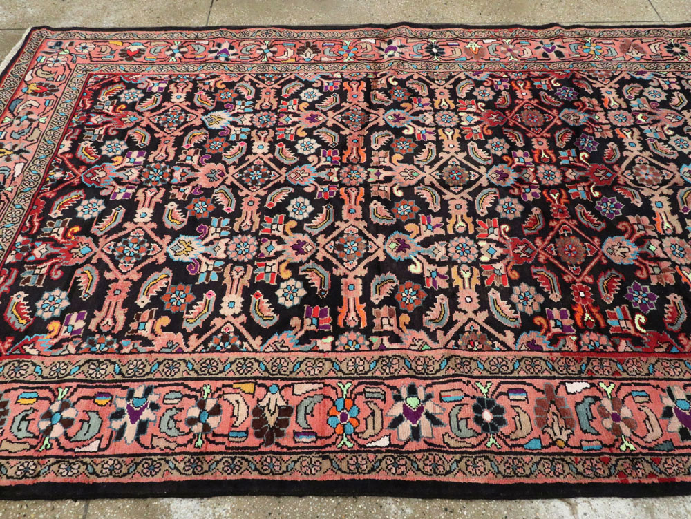 Vintage Persian Mahal Gallery Carpet, No.25943 - Galerie Shabab