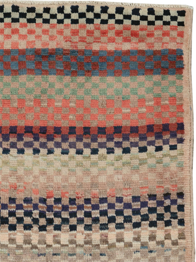 Vintage Persian Mahal Rug, No.25961 - Galerie Shabab