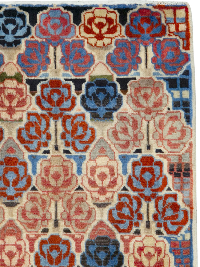 Vintage Persian Tabriz Rug, No.25972 - Galerie Shabab