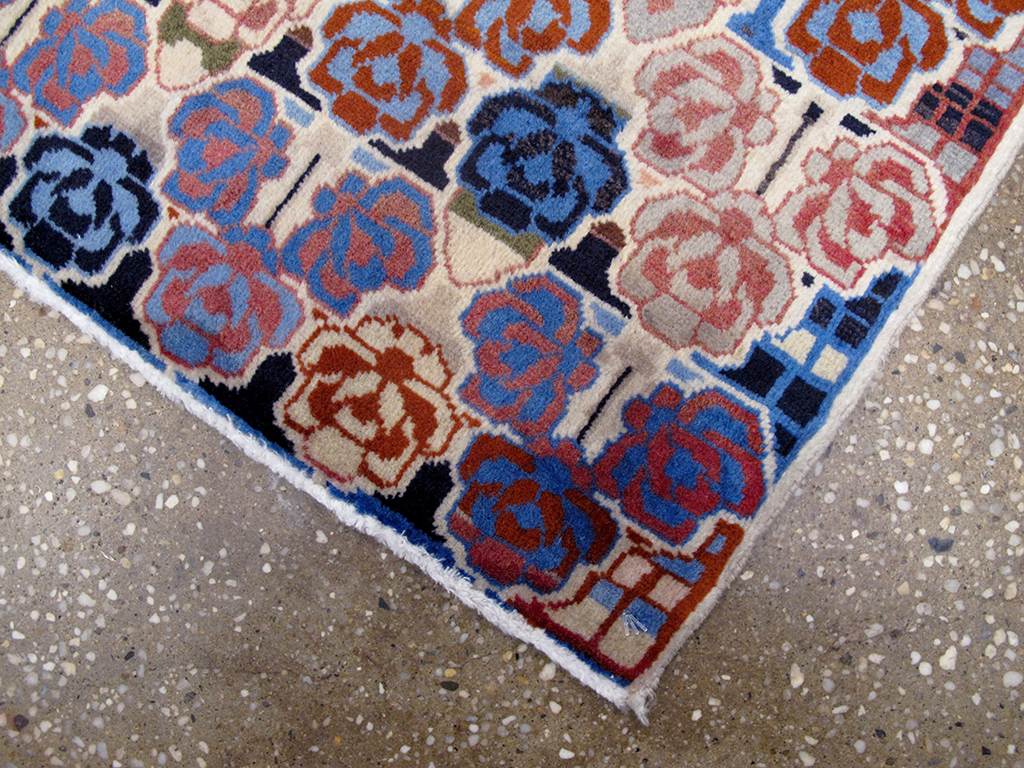 Vintage Persian Tabriz Rug, No.25972 - Galerie Shabab