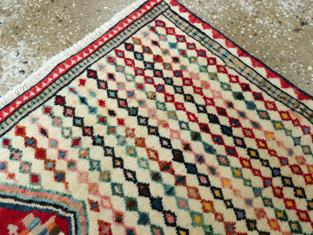 Vintage Persian Hamadan Rug, No.25973 - Galerie Shabab